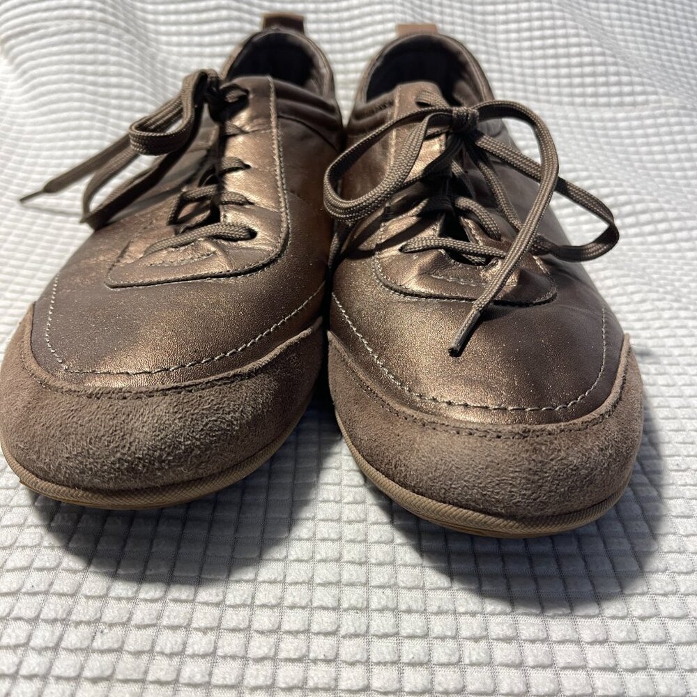 Vionic‎ Willa Sneakers Women 9.5 Bronze Metallic Leather Orthaheel 555WILLA - Picture 4 of 9